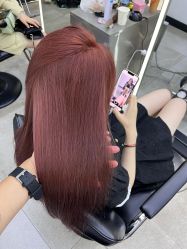 -SUNLON秀隆时尚烫染定制沙龙