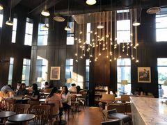 大堂-星巴克(珠海中邦酒店店)