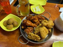 -BHC炸鸡(明洞总店)