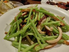 -肆海小川菜酒馆Wine Bistro (青年路店)