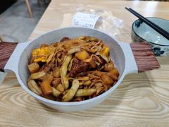 -内蒙焖面大盆骨餐馆(山大路店)