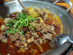 -大众跷脚牛肉馆·非遗传承单位(峨眉山店)