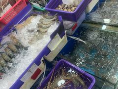 -拉威海鲜市场
