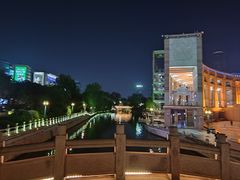 -泉城广场