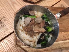8小时慢炖半筋半肉手工粉-小满手工粉(上海文峰广场店)