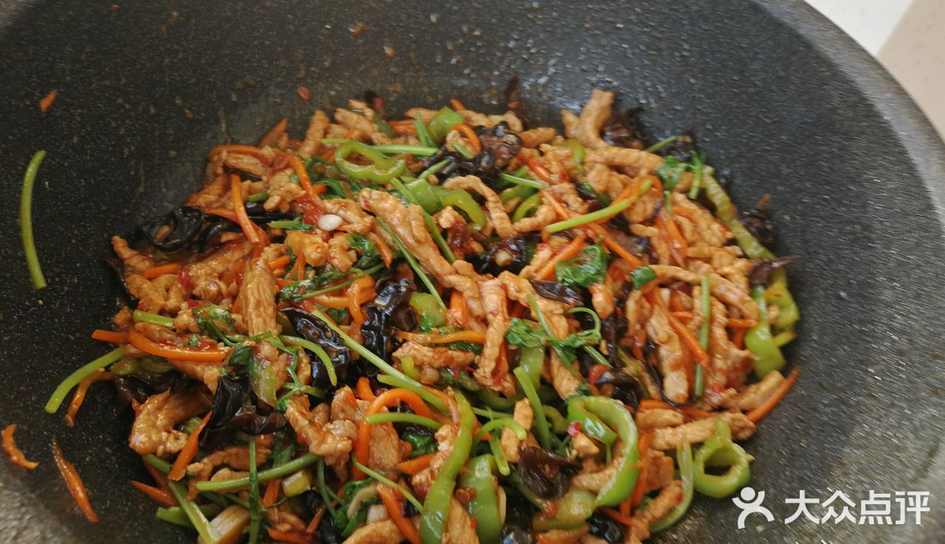 VICTORIA高的菜谱——鱼香肉丝