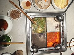 -海底捞火锅(同泰时代广场夜宵主题店)
