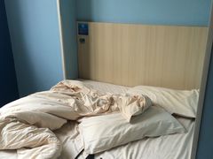 -百时快捷酒店(武汉江滩南京路店)