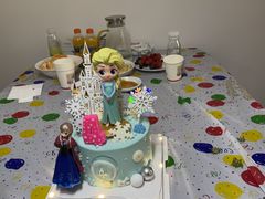 -咖咖熊蛋糕定制·英国蓝风车动物性淡奶油