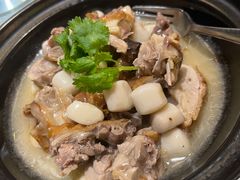 芋头烤鸭堡-名轩·中餐厅(南京玄武湖假日酒店)