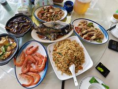-红月湾海鲜饭店•沙滩海景(双月湾店)