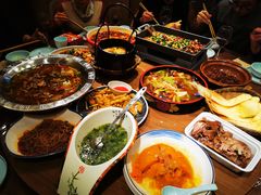 -有红鸡毛店·川菜(建设路店)