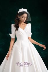 点击看大图 -予白婚纱礼服馆