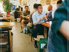 大堂-二红烧烤排骨串(麦岛店)