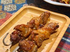 -乡村馕坑肉·烧烤·新疆菜·本地人更爱吃(阿勒泰首店)
