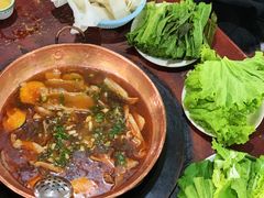 -朝伟清真铜瓢牛肉馆(三十年老·店)