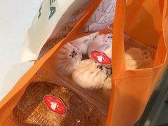 -白玉兰食品甜凤店(合生汇店)