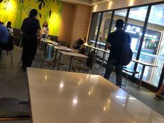 -麦当劳(桃仙机场到达层店)