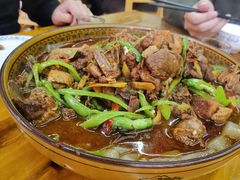 -一品红烧鸭特色川菜(三岔湖店)