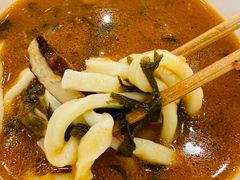 -粉八·云南米线·建水烧烤(常熟路店)