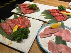 -炼火烤肉店