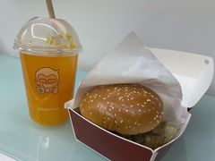 -肯德基(常熟百润发店)