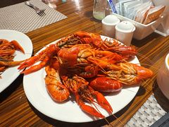 -BLU 全日制餐厅(上海安曼纳卓悦酒店)