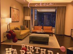 -深圳星河丽思卡尔顿酒店