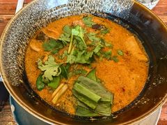 -Pad Thai Kratong Thong by ama