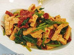 菠菜面筋-马尔龙新疆饭店·清真(瑞景店)