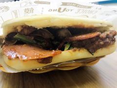 夹馍-碗主炭烧米线(交大二村店)