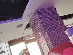 -豪客嘉族·麦尼顿西餐厅(乐福天下店)