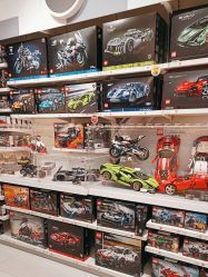 -乐高授权专卖店(鲁能城购物中心店)