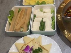 -伊尚宫·清真广式早茶.韩式烤肉·火锅