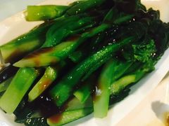 -新大咀港式茶餐厅(宝山万达店)
