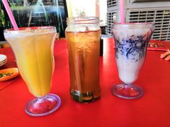 -大树下海鲜饭店