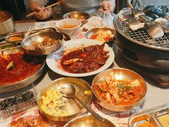 -草家酱蟹炭火烤肉店(珲春南路一店)