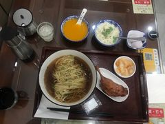 -百年老字号·观振兴蟹黄面·三虾面·苏式面(观前街富仁坊巷店)