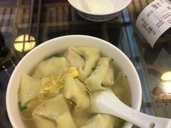 -笑来喜馄饨小笼工坊店(湖滨街店)