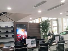 -上海德星奔驰(江杨南路店)