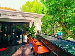 -弦月窗LUNETTE BY AMANDA(复兴路店)