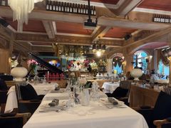 -火车头法国西餐厅