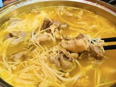 -芳村榕树头叹佬鸡煲(体育西店)