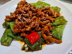 -大树头·森林餐厅(石碁店)