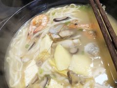 三鲜顶汤面-好麺世家海鲜面馆(新建中路店)