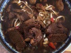 -牛师傅牛肉面(尚隆路店)