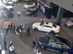 -奔驰上海利星(七宝店)