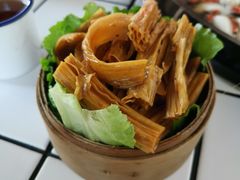 -瓜西西重庆火锅(花溪店)