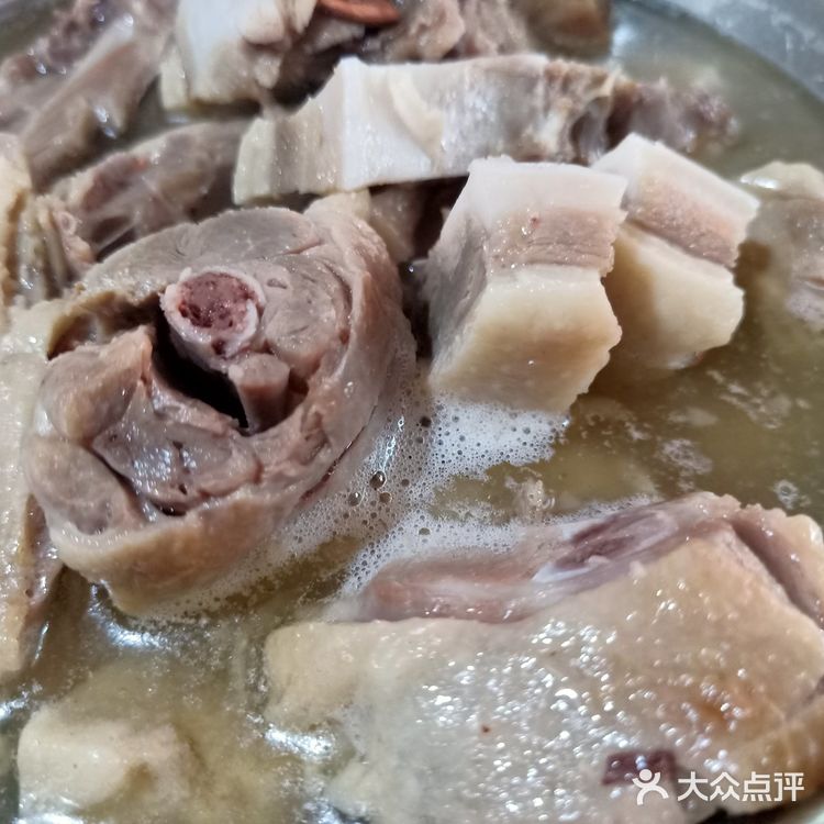 大白鹅觅食记‖盐水鸭