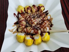 庙街三宝-噏耷茶档